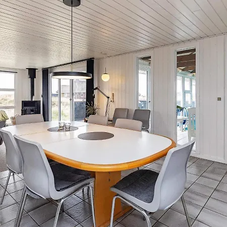 8 Person In Blavand-by Traum * Blåvand